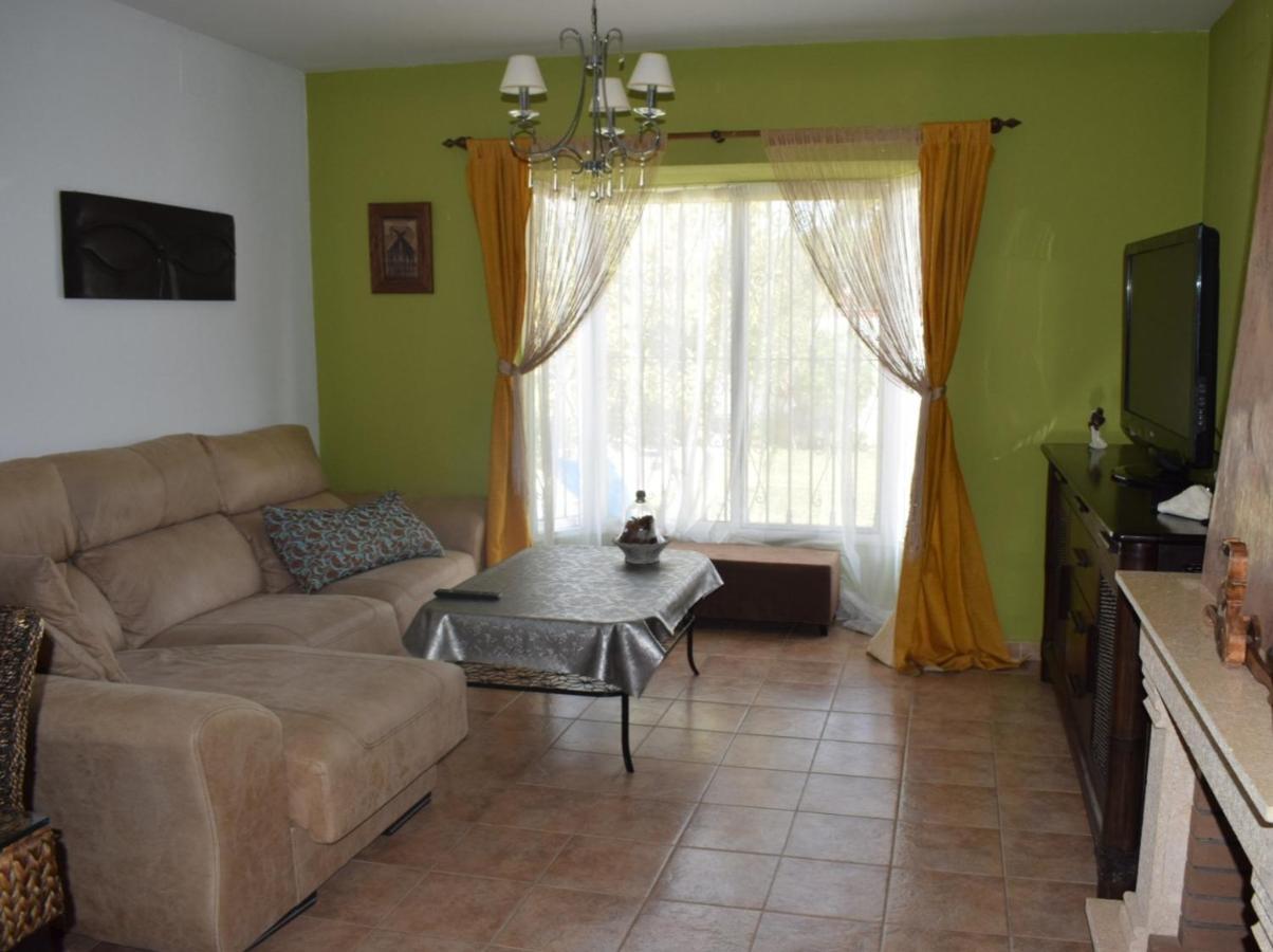 צ'יקלנה דה לה פרונטרה Rojas & Mar Chalet Con Piscina Salina מראה חיצוני תמונה